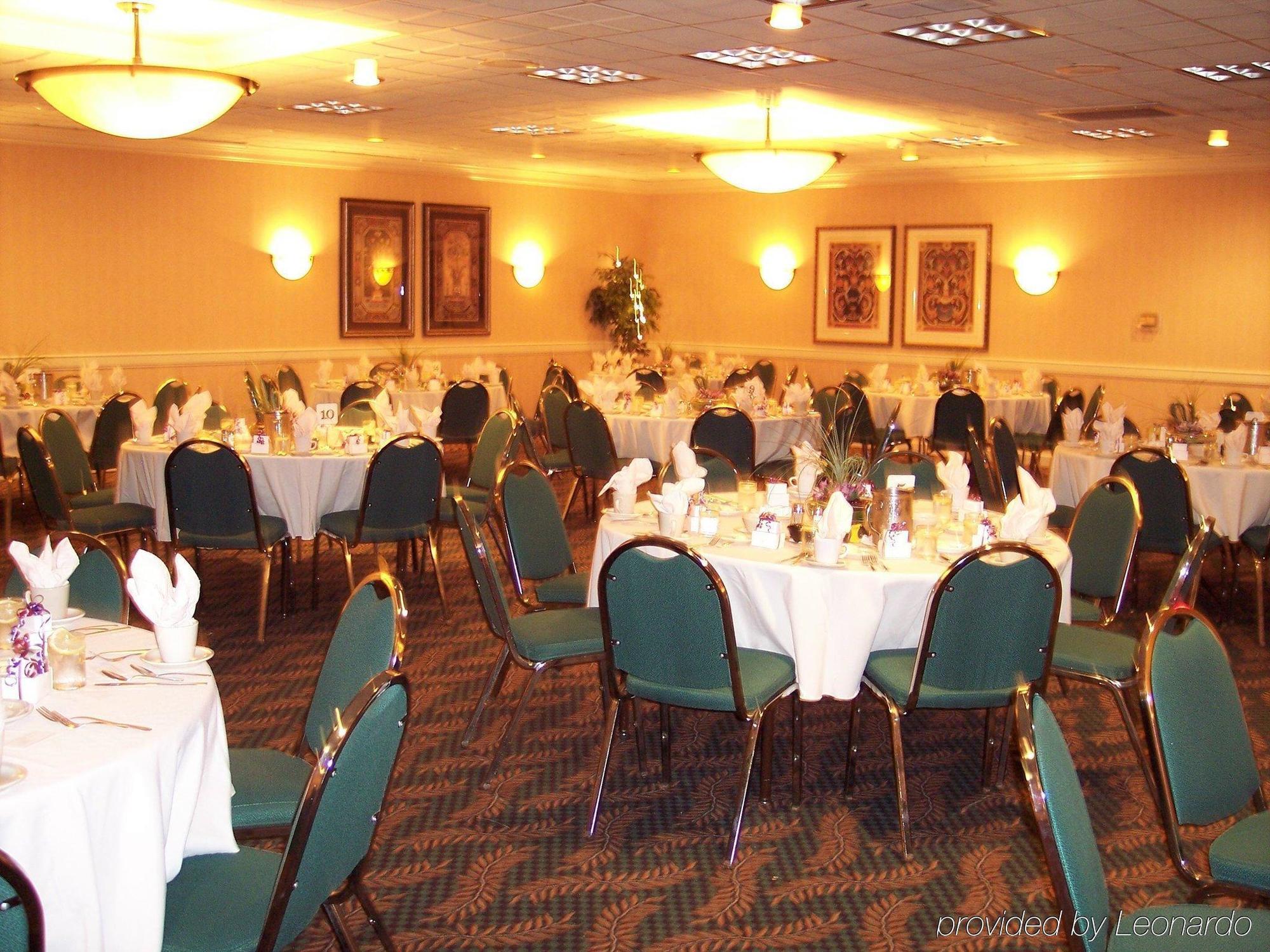 Holiday Inn Johnstown-Gloversville Удобства фото